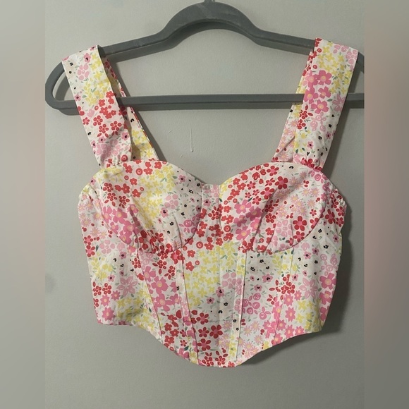 SHEIN Tops - NWOT Shein Floral Crop Top